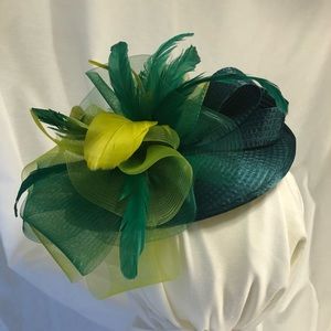 Custom made green and yellow fascinator hat by American Hat. Regular size